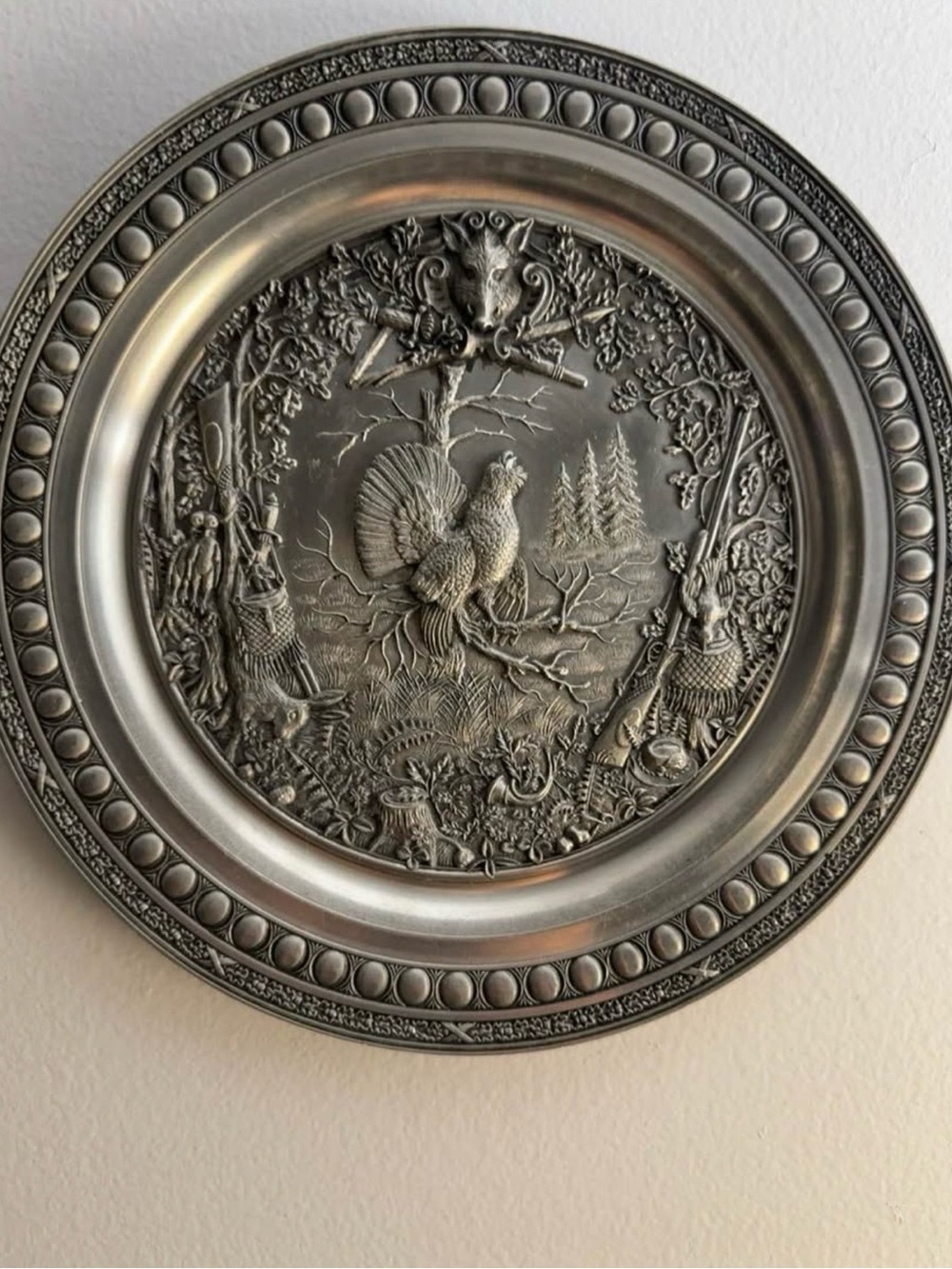 Decorative Pewter-Style Game Bird Wall Plate - Silver Finish